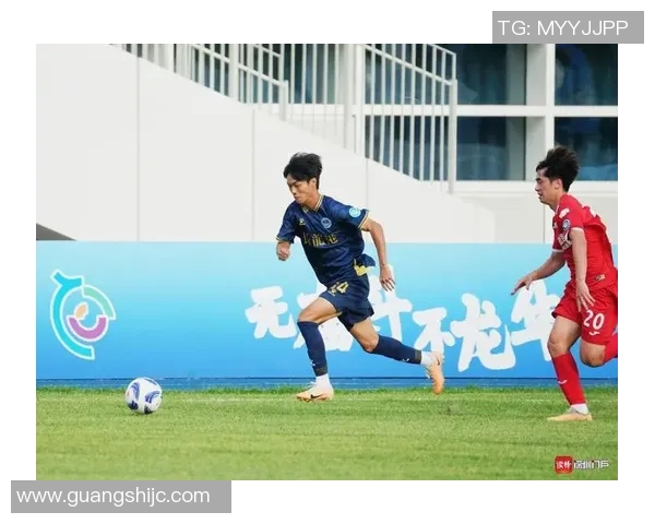 深圳足球队的运营揭秘：从管理模式到市场策略的全景分析