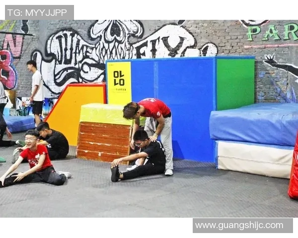 极限运动探秘：深入成都极限运动队的技术与训练揭秘